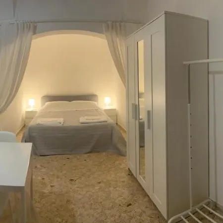 Dimora Mia Apartament *