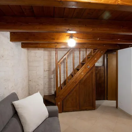 Apartment Dimora Mia Noci